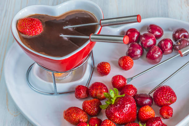 istock valentine's day or romantinc dinner 913838734