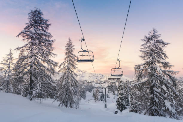 istock Ski center of Vogel-Slovenia 913874248