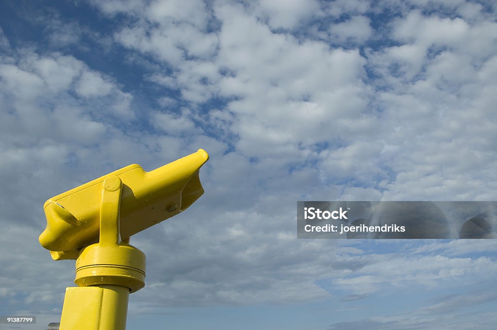 Pièce-opéré jaune visionneuse - Photo de Admirer le paysage libre de droits