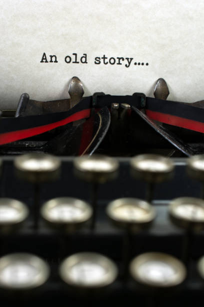 istock Antique typewriter with the words an old story 913886634