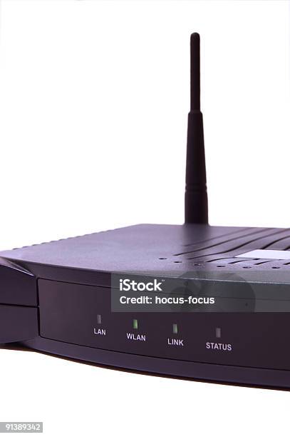 Adsl Modem Wifi - Fotografias de stock e mais imagens de Antena - Equipamento de Telecomunicações - Antena - Equipamento de Telecomunicações, Computador, Computador Pessoal