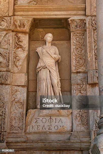 Estatua De Éfeso Celsius Biblioteca Turquía Foto de stock y más banco de imágenes de Aire libre - Aire libre, Antiguo, Arco - Característica arquitectónica