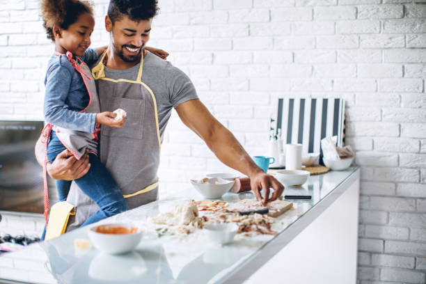 istock Teach your kids to cook 913934656