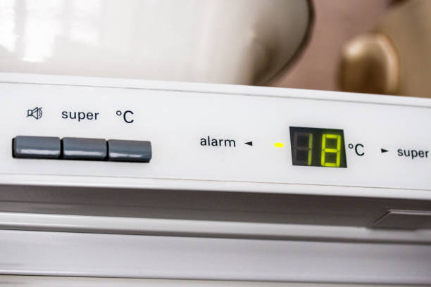istock display temperature readings in a domestic refrigerator 913947080