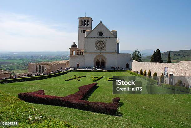 Assisichiesa Di San Francesco - Fotografie stock e altre immagini di Architettura - Architettura, Assisi, Basilica