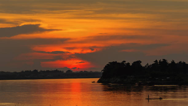 istock Beautiful sunset in Mekong River 913976284