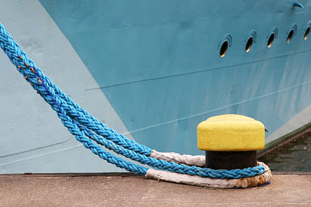 battleship  mooring line stock pictures, royalty-free photos & images