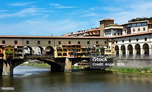 Bela Ponte Ponte Vecchio - Fotografias de stock e mais imagens de Ao Ar Livre - Ao Ar Livre, Arquitetura, Arranjar