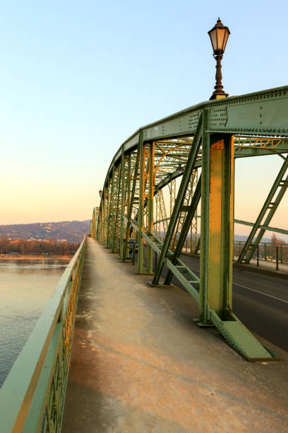 istock Marie Valerie bridge,Esztergom,Sturovo 914004044