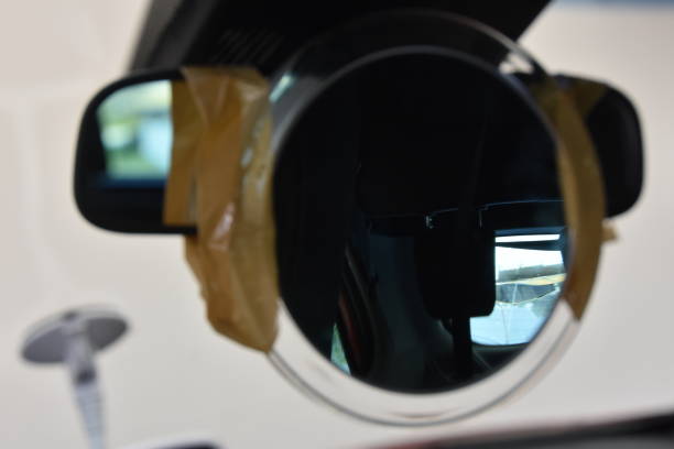 istock funny improvisation, a mirror paste on a side mirror of a vehicle 914046276