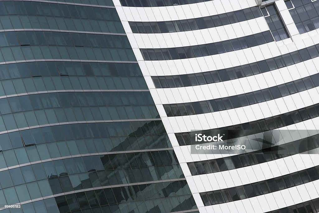 Edificio moderno - Foto stock royalty-free di A forma di blocco