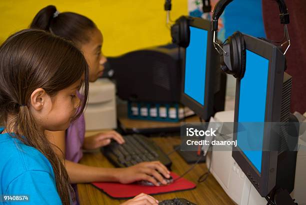 Computer Cls Photo Computer Class Stock Photo - Download Image Now - Candid, Child ...