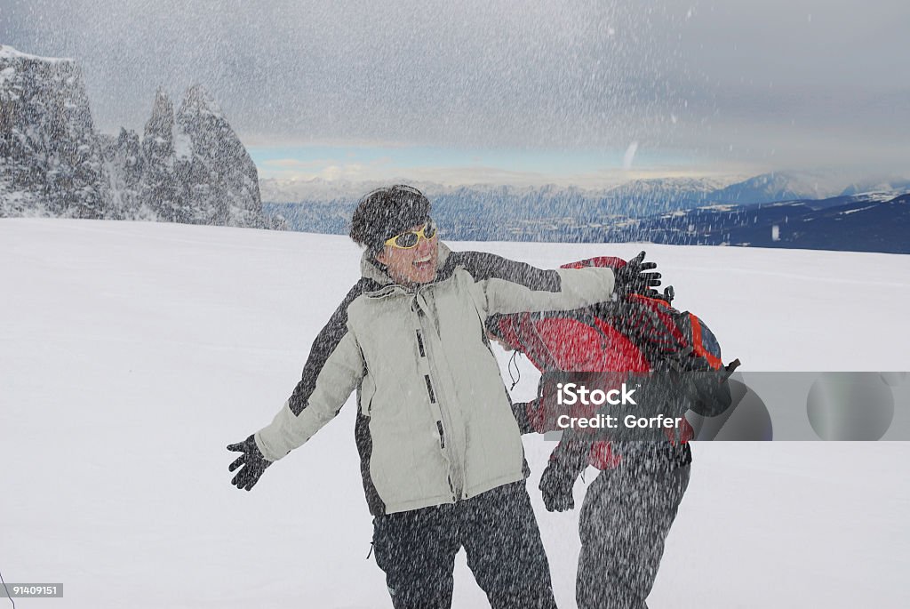 Neve divertente - Foto stock royalty-free di Adulto