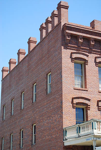 istock Brick Building in Old Sacramento 91409590