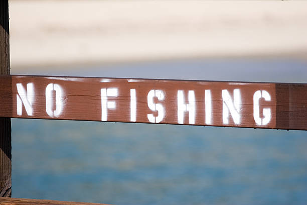 istock sign NO FISHING 91409733