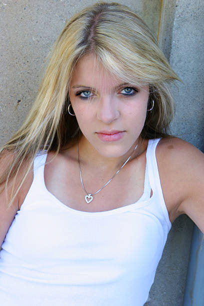 istock Pretty Teen 91410267