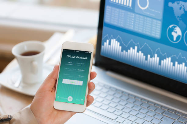 istock Online banking on smartphone with businessman showing screen 914140834