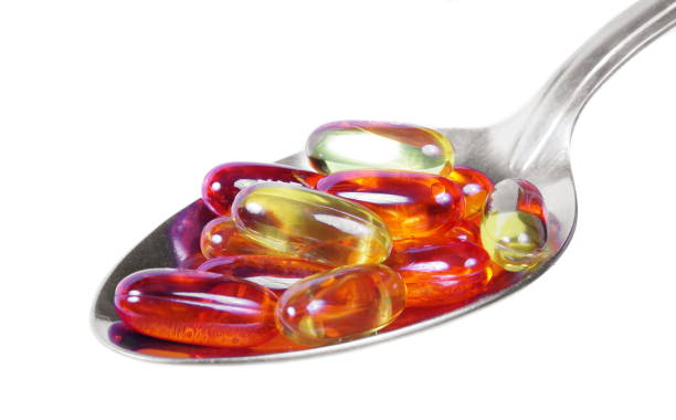 istock Medicine pills on the spoon 914148696
