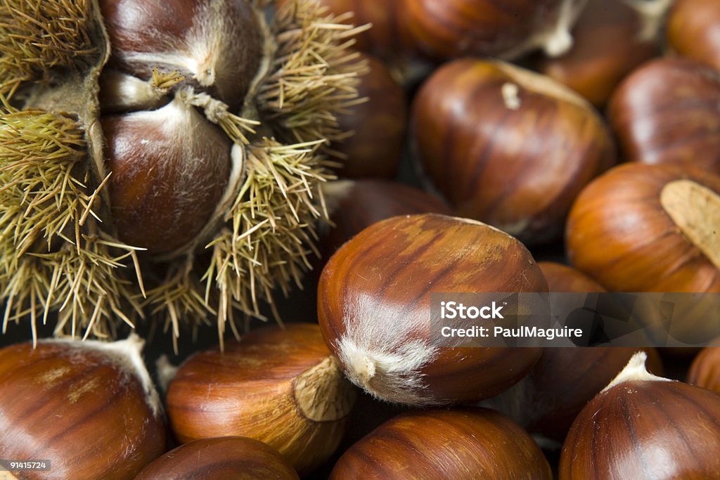 Chestnuts - Стоковые фото Без людей роялти-фри