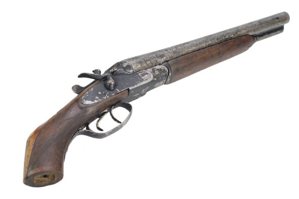 istock Lupara - a sawn-off shotgun 914257618