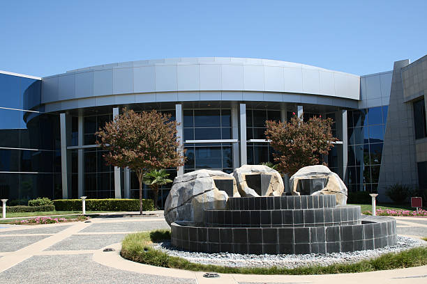istock Glass office building with water fountain 91426652