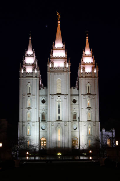 istock Salt Lake City Mormon Temple 914272548