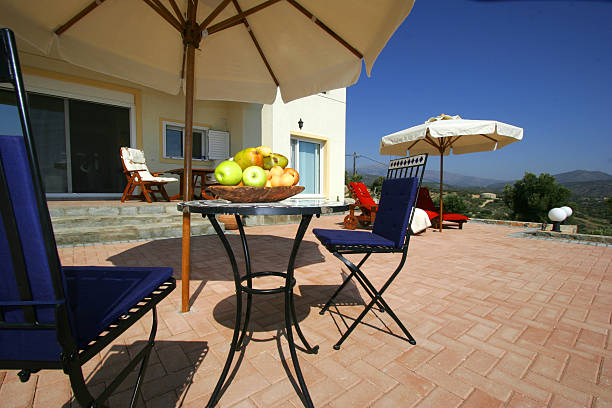 istock Modern Outdoor Living 91428252