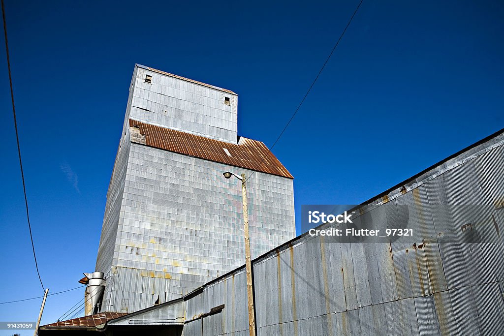 Duże stare Grainery - Zbiór zdjęć royalty-free (Aluminium)