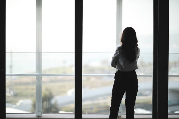 istock Businesswoman thinking 914333742