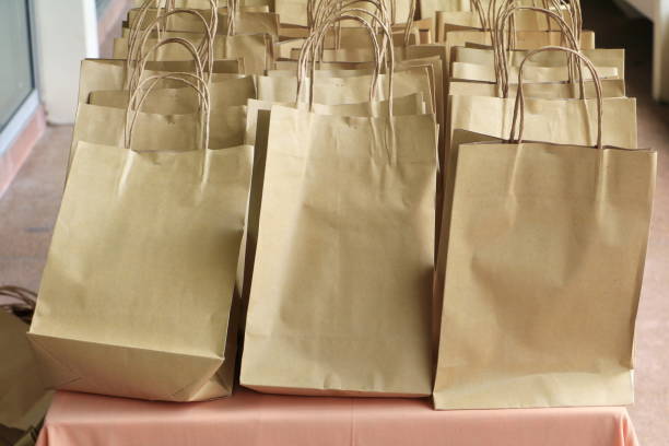 istock close up paper bag of kraft  brown  on  table 914336466