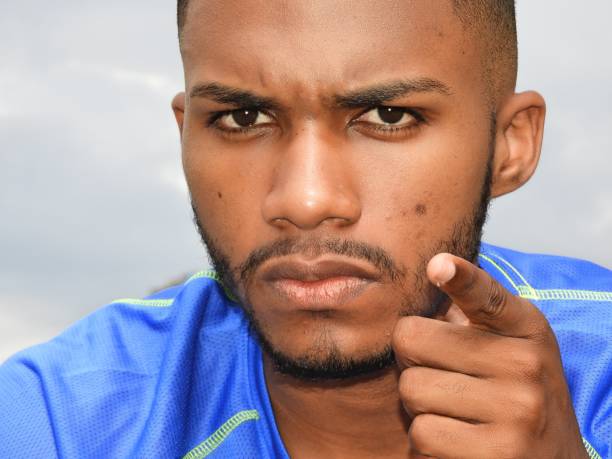 istock Pointing Unshaven Male 914339974