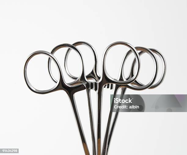 Foto de Hemostats e mais fotos de stock de Papel de Seda - Papel de Seda, Aço, Braçadeira