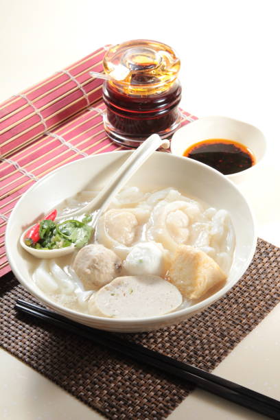 istock noodles cuisine 914351970
