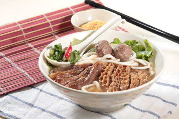 istock noodles cuisine 914357386
