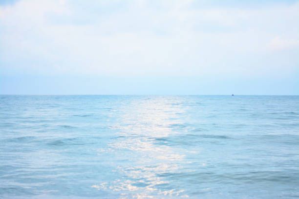 istock The line between the blue sea and the sky. 914375354