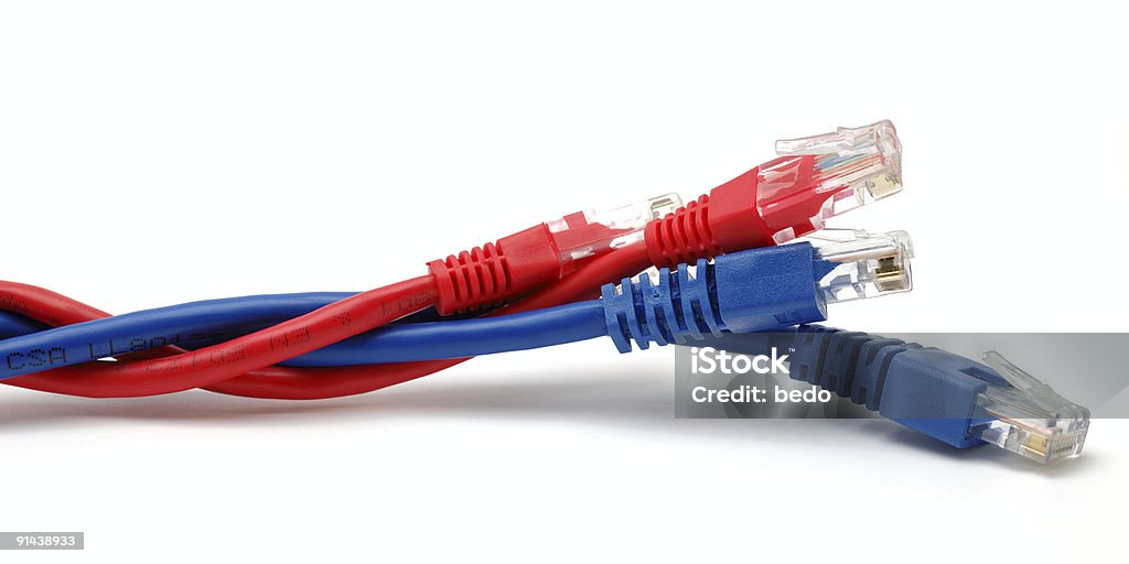 Azul e vermelho cabos de rede - Foto de stock de Cabo royalty-free
