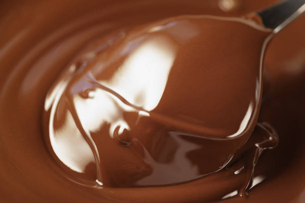 istock melted dark chocolate closeup photo 914400934