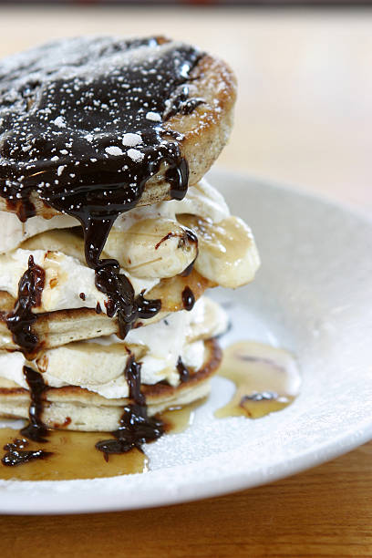 istock Chocolate banana cream pancakes 91442688