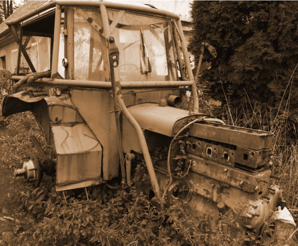 istock The torso of the old tractor 914433028