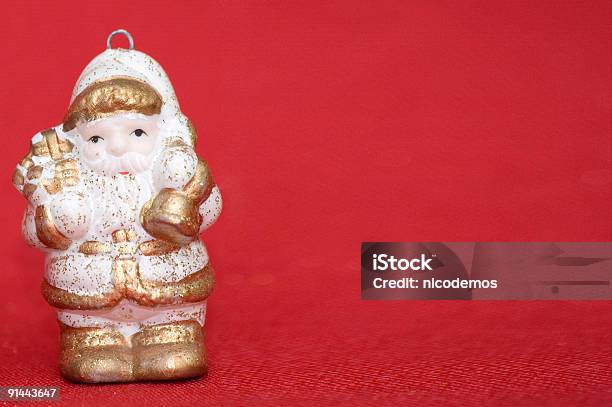 Santa Dekoracja - zdjęcia stockowe i więcej obrazów Bez ludzi - Bez ludzi, Bombka, Boże Narodzenie