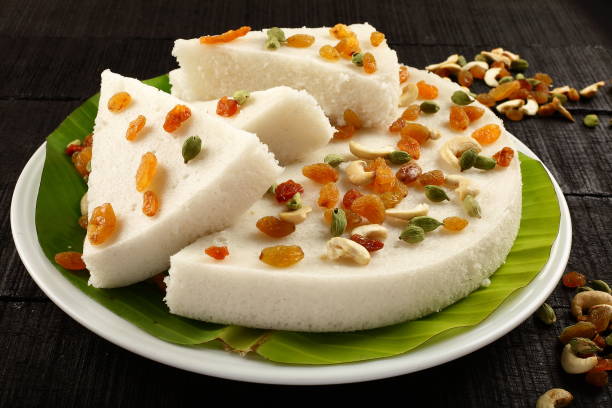istock Sliced delicious vattayappam. 914438908