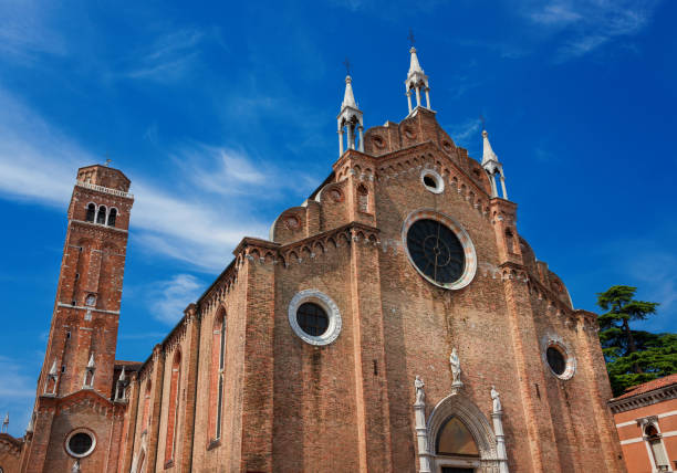istock Sant Maria Gloriosa dei Frari 914478092