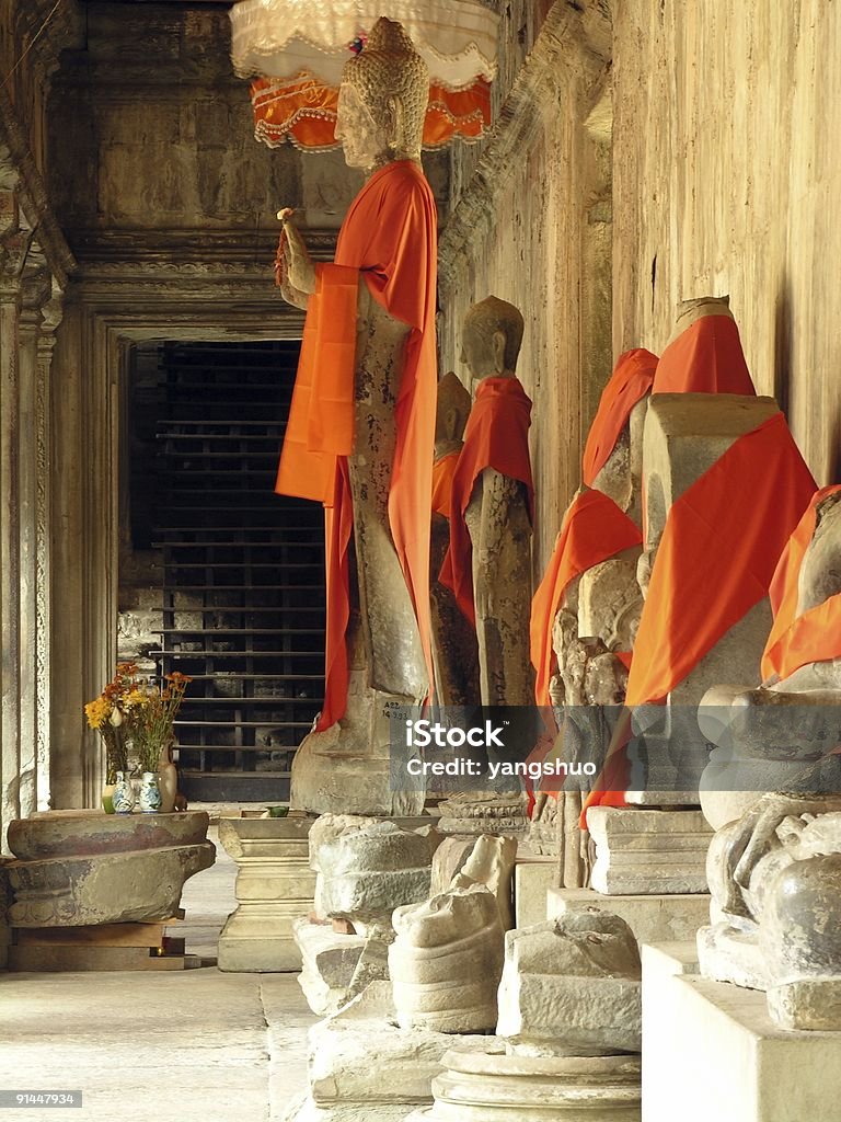 Будда скульптуры в Ангкор-Ват - Стоковые фото UNESCO - Organised Group роялти-фри