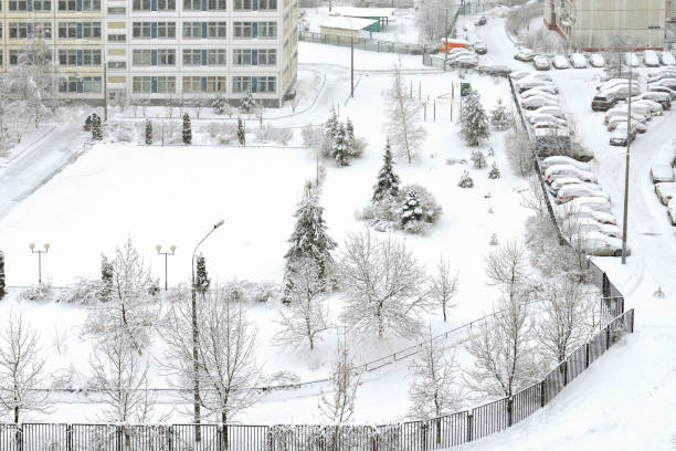 istock Snow-covered Moscow. Heavy snowfall and blizzard. Russia 914485212