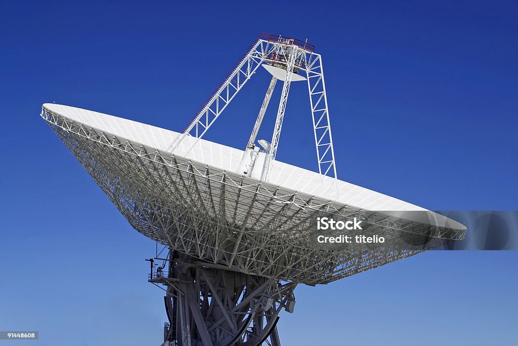 Antena parabólica - Foto de stock de Agente de servicio al cliente libre de derechos