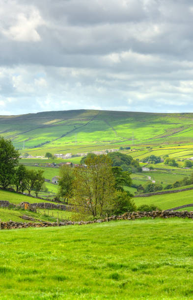 istock Classic british landscape at the Peak district near Manchester 914486208