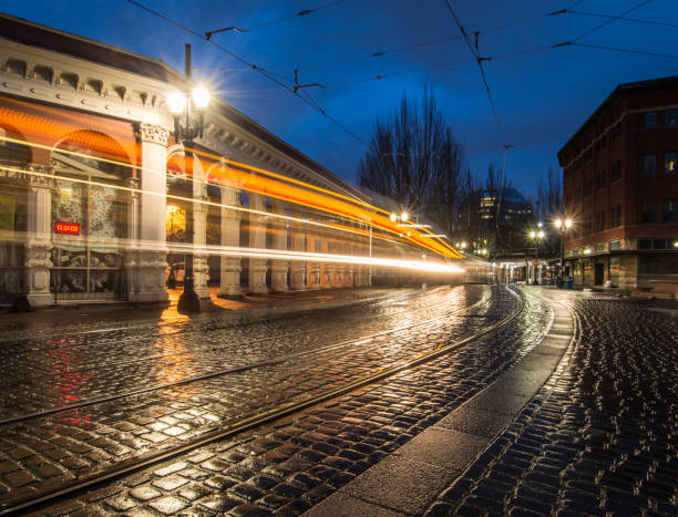 istock Portland in the Rain 914494628