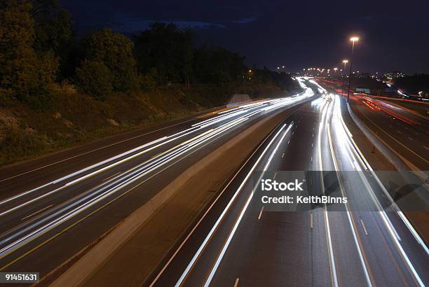 Autopista Luces De Foto de stock y más banco de imágenes de Autopista - Autopista, Coche, Color - Tipo de imagen