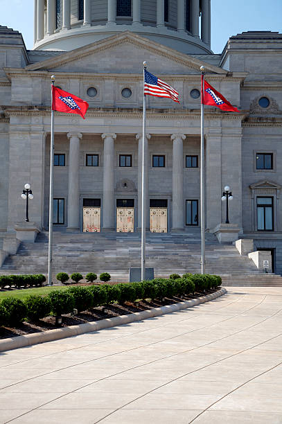 istock Arkansas state capitol - Little Rock 91451958