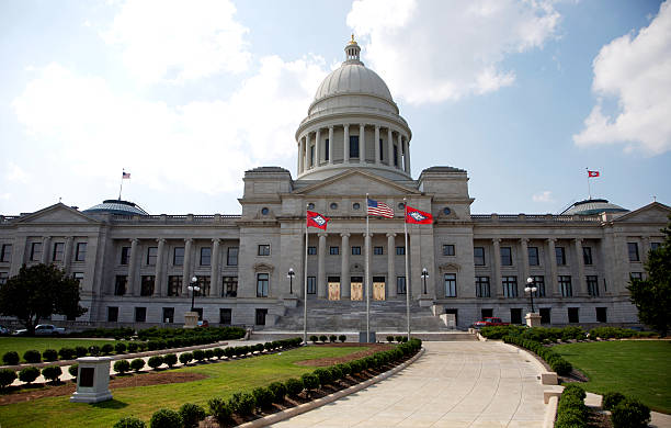 istock Arkansas state capitol - Little Rock 91451967